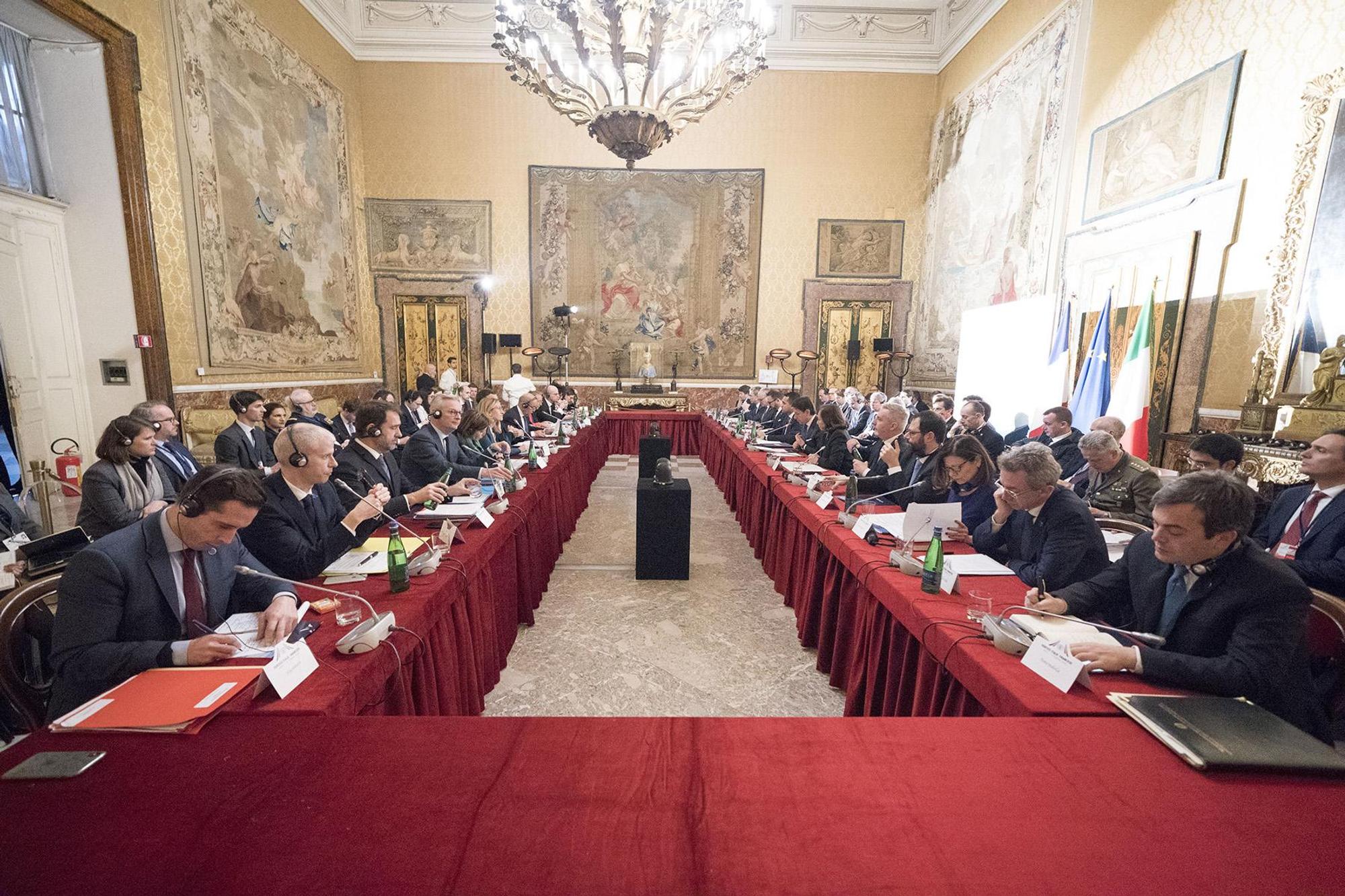 35ème sommet franco-italien : achever le tunnel de base