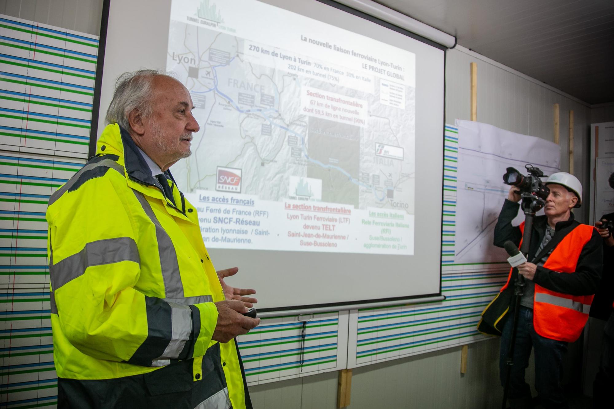 Les marchés avancent pour le tunnel de base