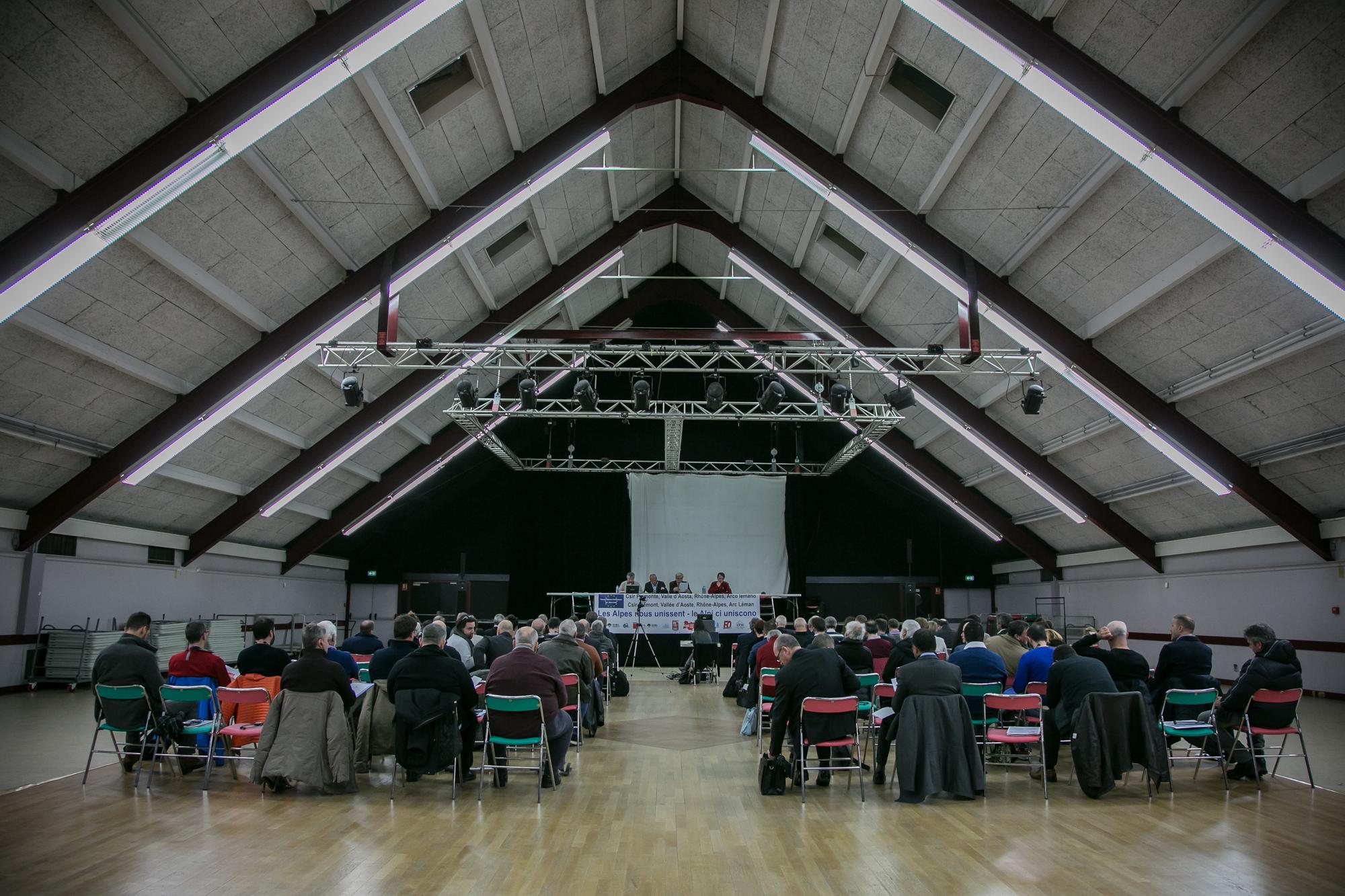 100 représentants syndicaux français et italiens soutiennent la Lyon-Turin