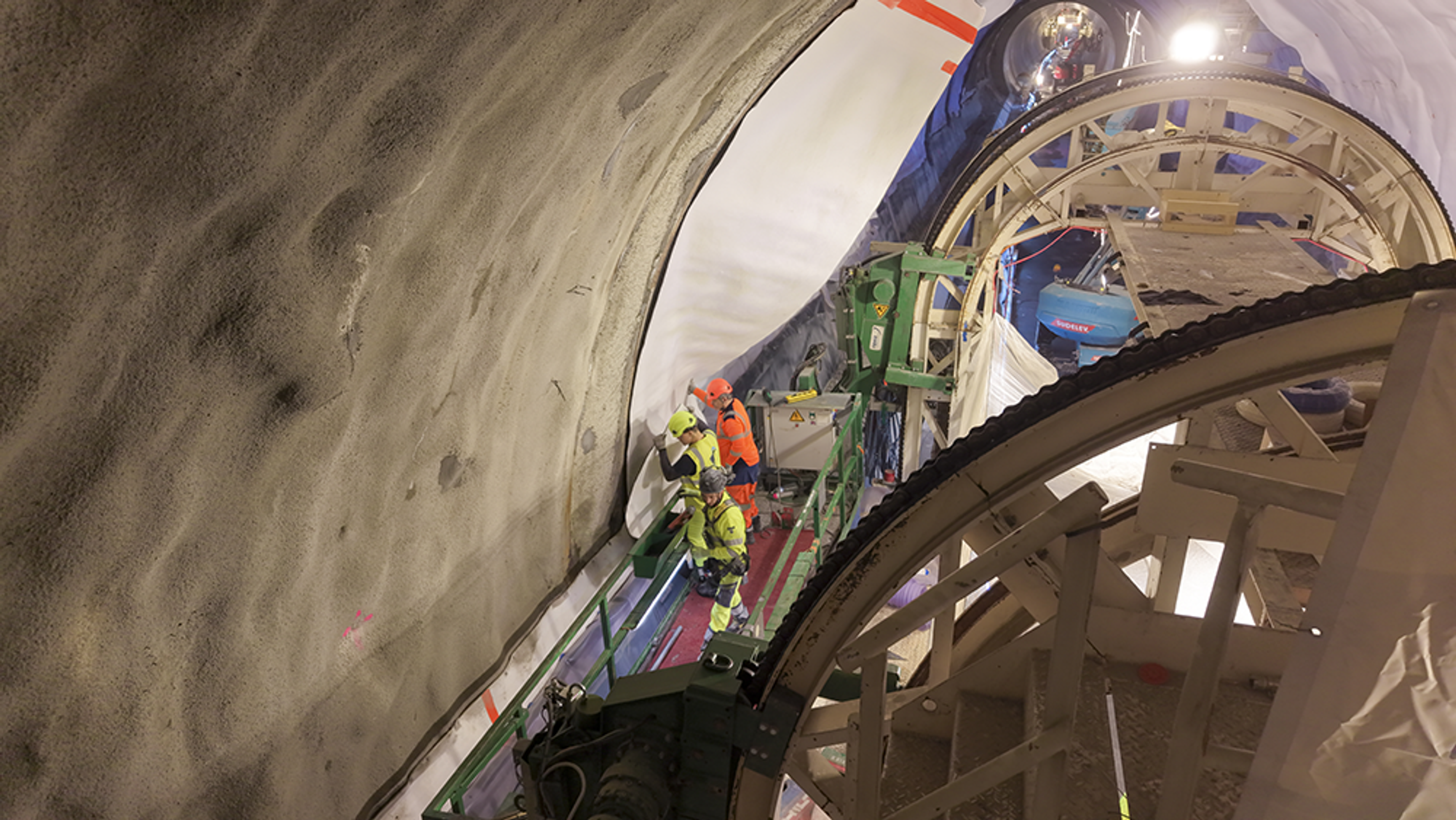 Le revetement du tunnel de base sur le CO8
