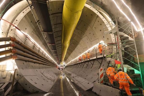 Viviana rencontre une partie très complexe du tunnel